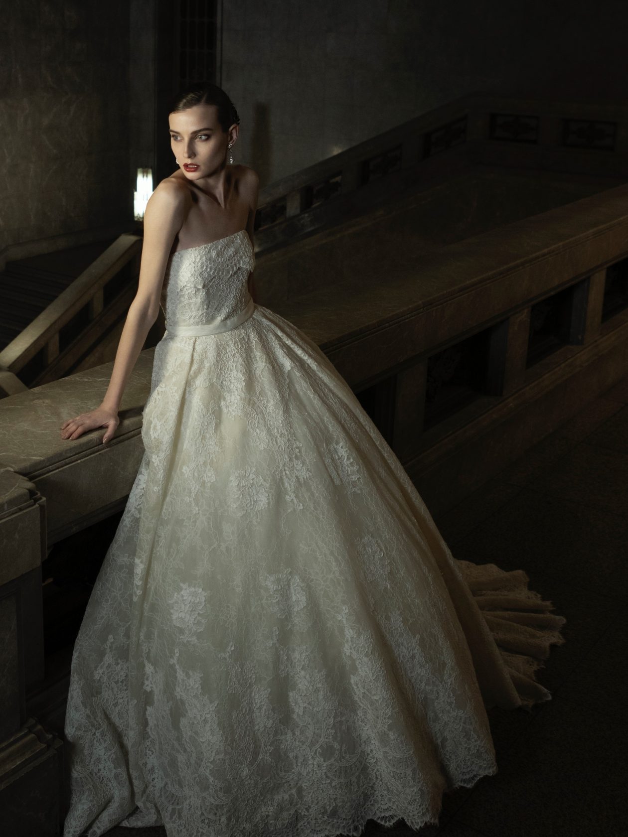 ドレス詳細（）｜Elie Saab（エリー サーブ）｜Wedding Dress（ウェディングドレス）｜Authentique