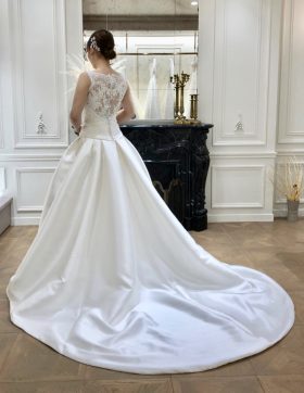 【おすすめドレス】ハイセンスな花嫁様にROSA CLARA（ロサ・クララ）のドロップウエストドレス