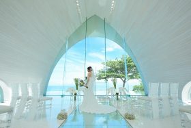 【Wedding Report】抜群のシルエットでリゾートに映えるオリジナルマーメイドドレス