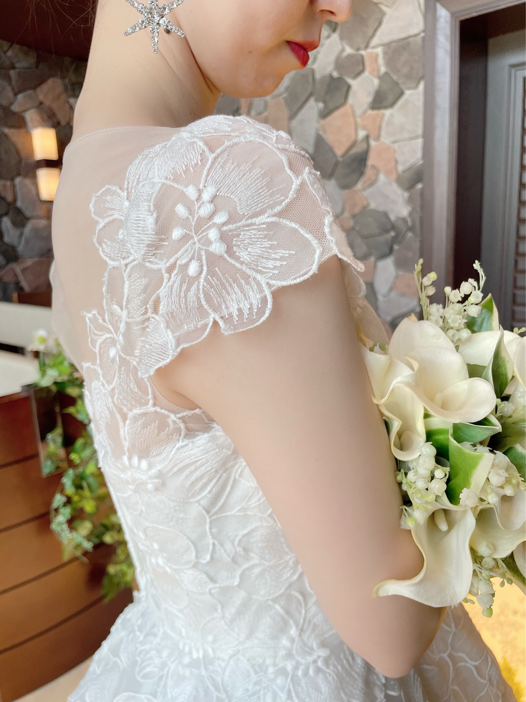 Authentique　オーセンティック　WeddingDress　ウェディングドレス　フラワーレース　Aライン　フォレスターナ軽井沢