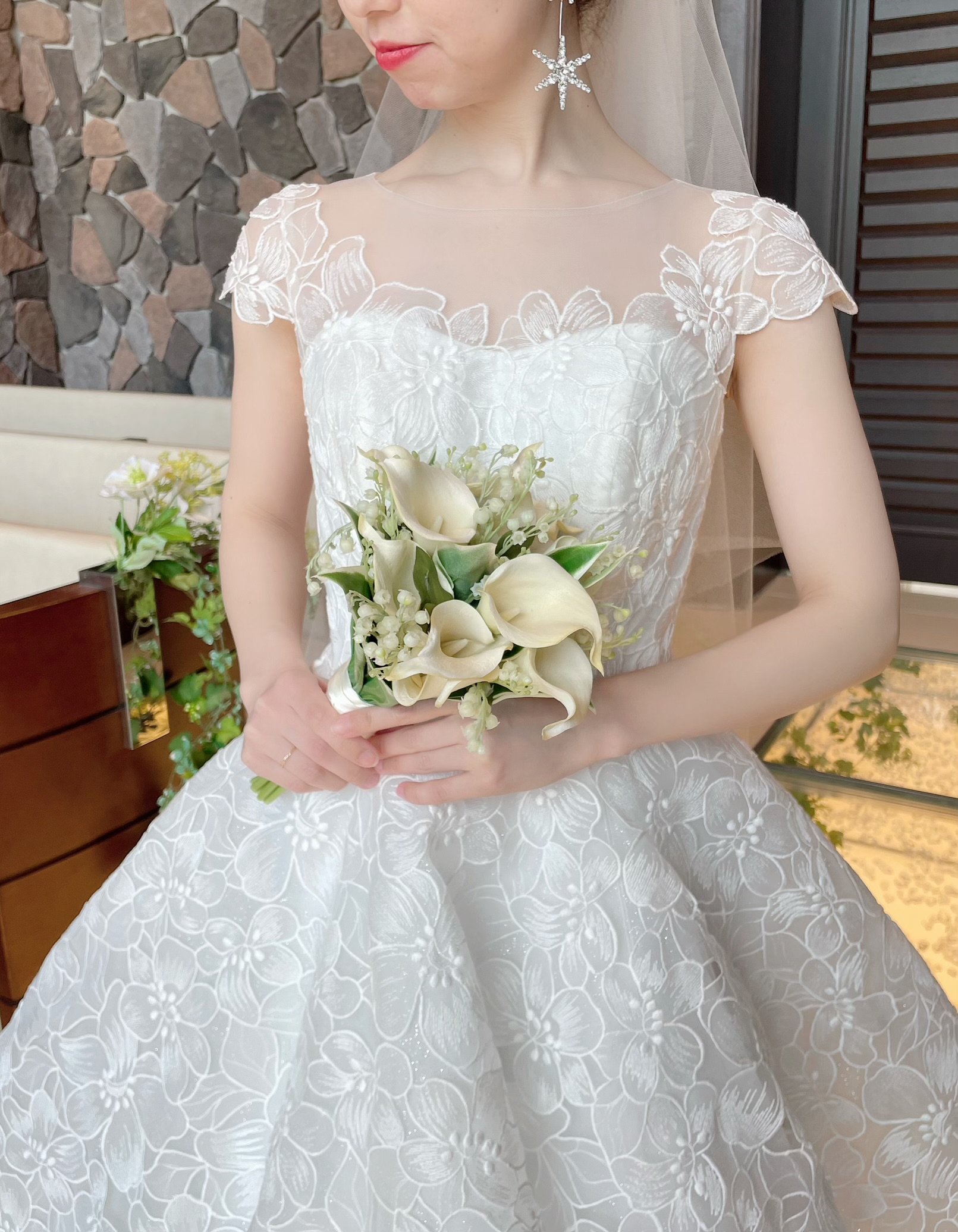 Authentique　オーセンティック　WeddingDress　ウェディングドレス　フラワーレース　Aライン　フォレスターナ軽井沢