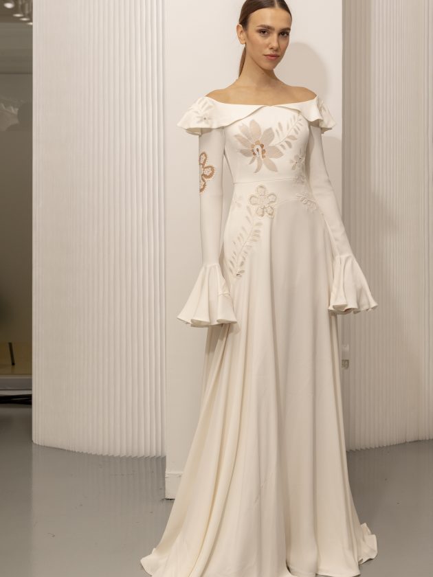  Andrea Sedici アンドレア・セディチ　Wedding Dress ウェディングドレス　Authentique　オーセンティック