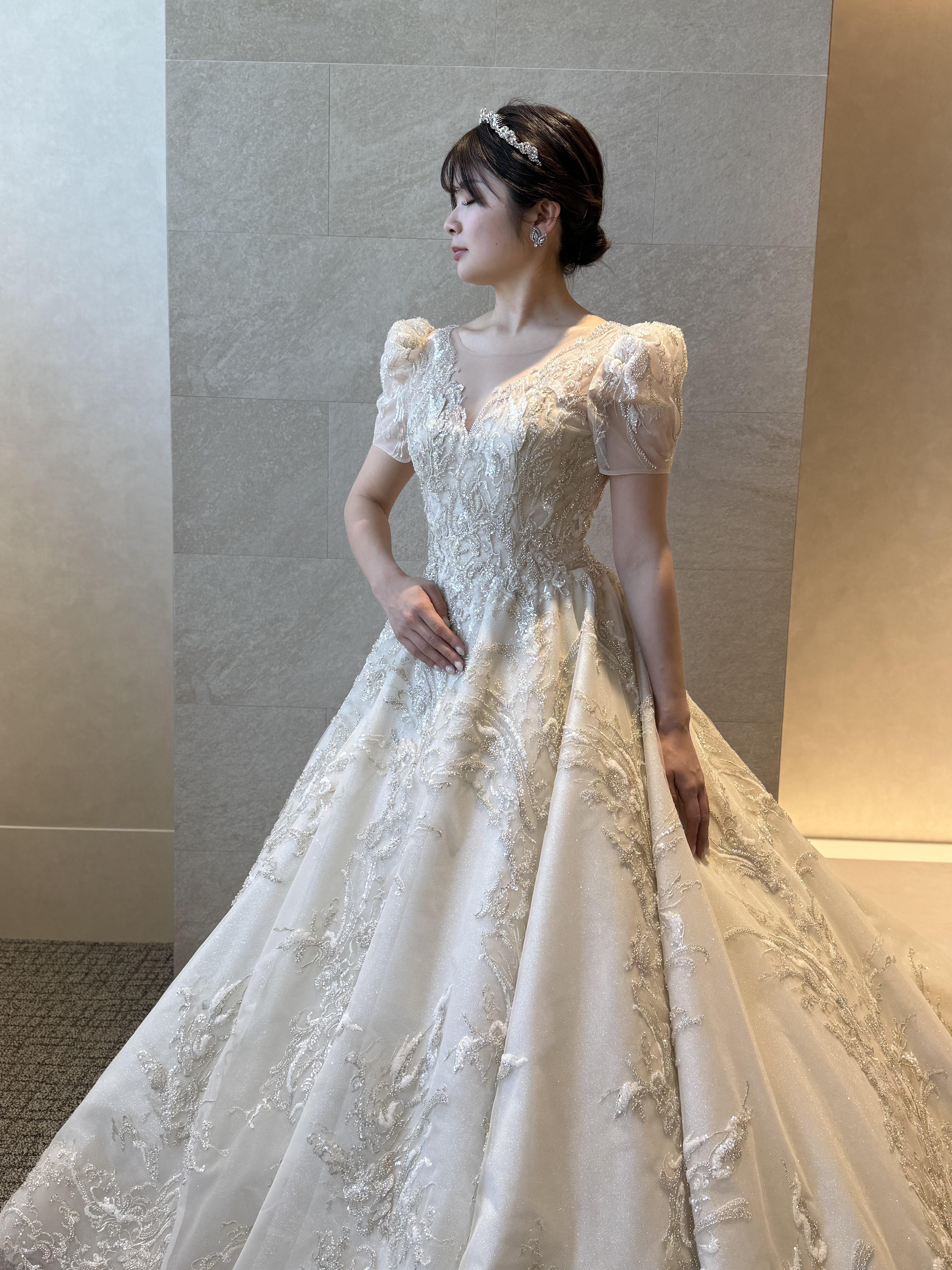 esum エスム　Sargent　サージェント　ウェディングドレス　Wedding Dress　　韓国ドレス
